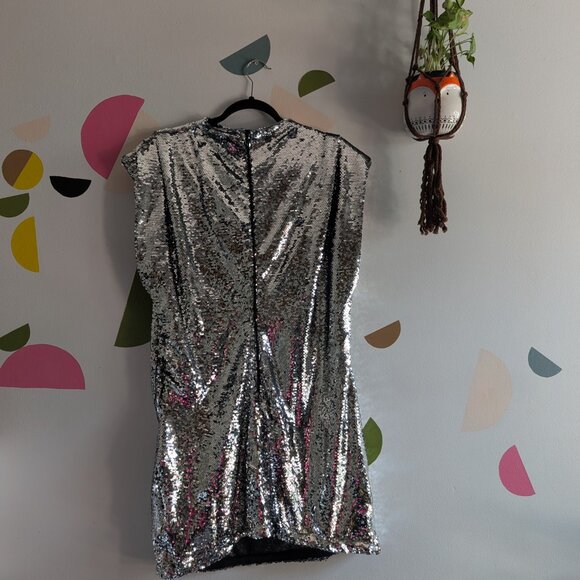 Sequined Shoulder-Pad Dress - Picture 3 of 4